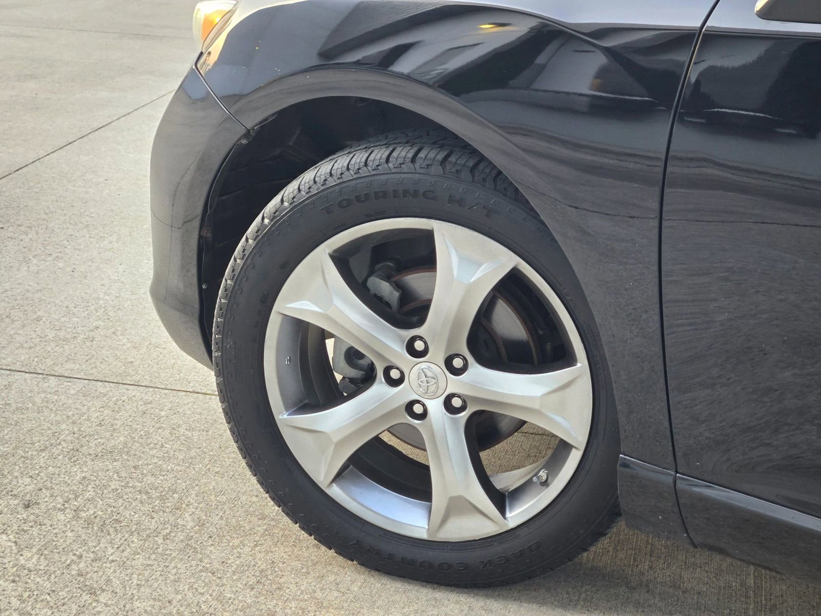 Used 2011 Toyota Venza AWD w/ Premium Pkg #2 image 38