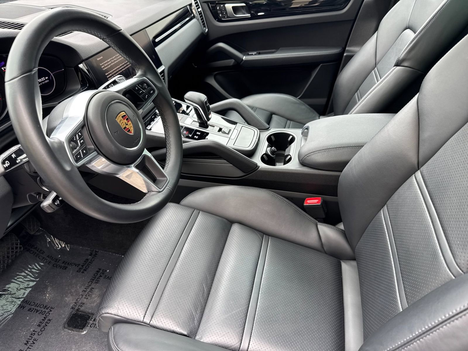Certified 2023 Porsche Cayenne image 4