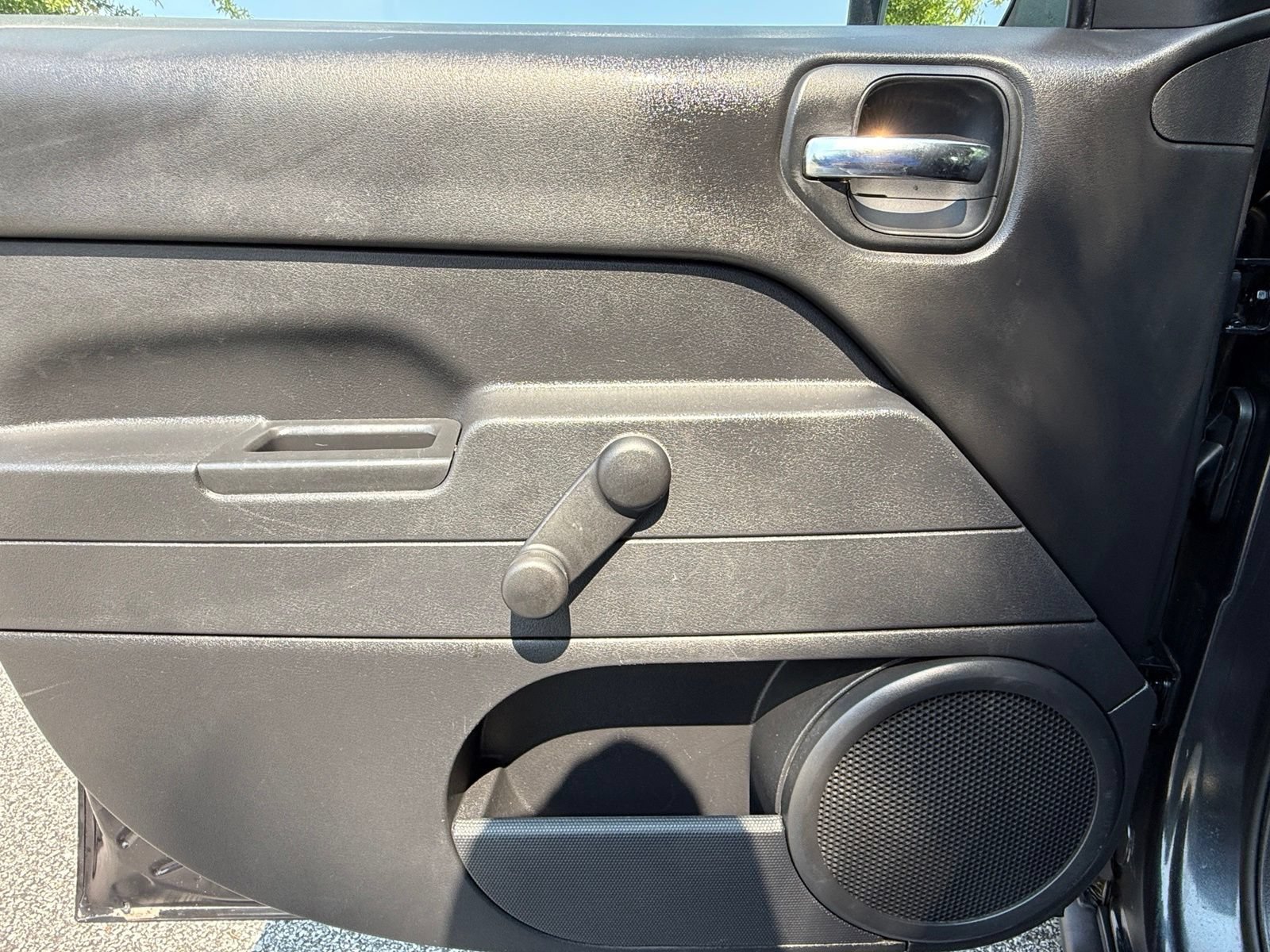 Used 2015 Jeep Patriot Sport FWD image 38