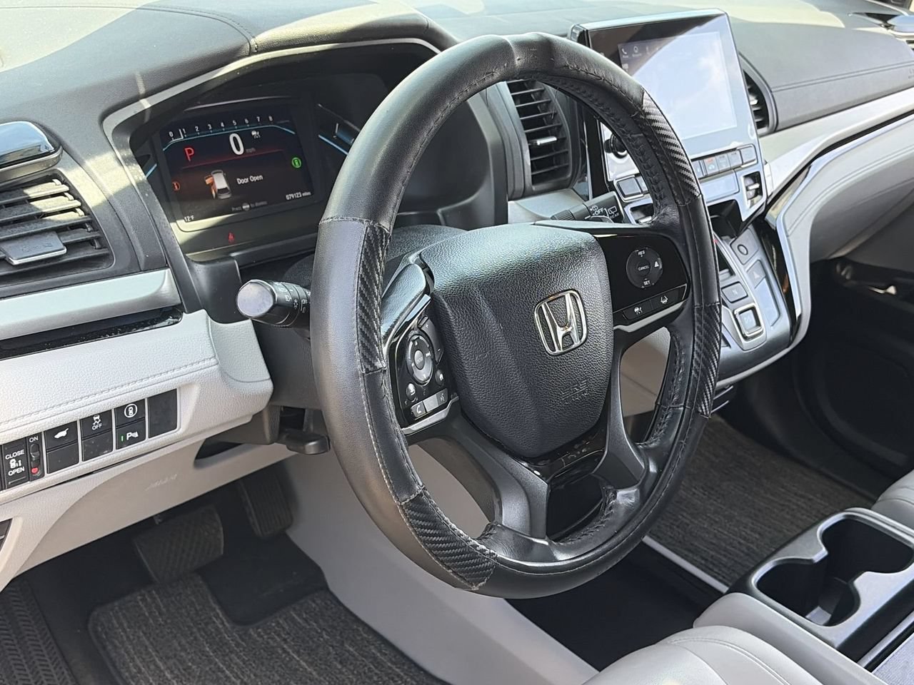 Used 2023 Honda Odyssey Touring image 17
