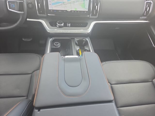 New 2027 Ford Expedition Tremor w/ Driver's Package AWD/4WD image 39