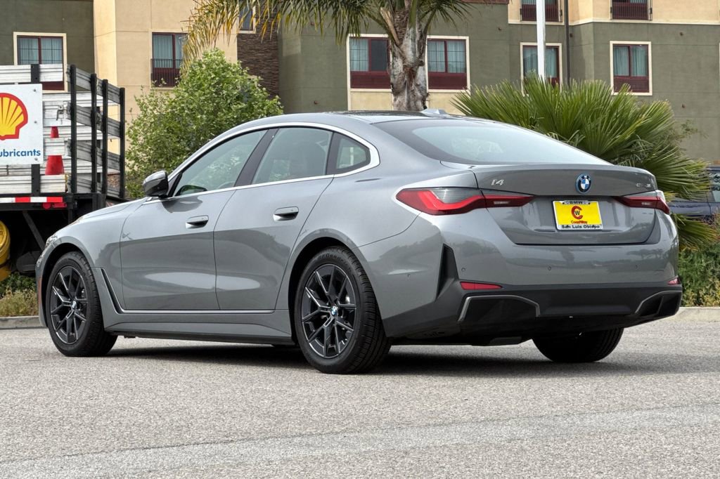 Used 2023 BMW i4 eDrive35 w/ Premium Package RWD image 5