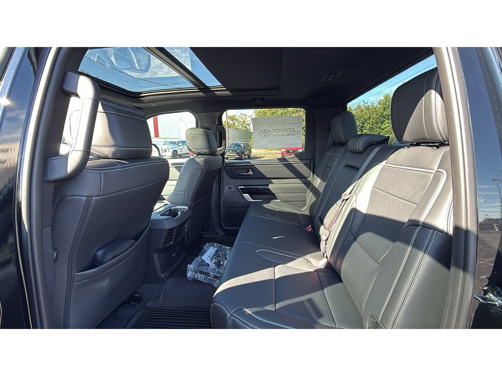 New 2026 Toyota Tundra Limited AWD/4WD image 35