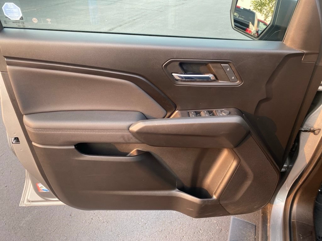 Used 2024 Chevrolet Colorado LT w/ LT Convenience Package III AWD/4WD image 19