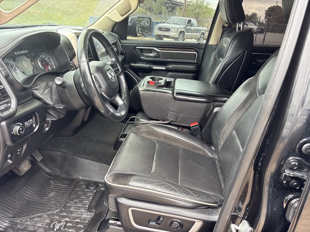 Used 2019 RAM 1500 Laramie AWD/4WD image 16