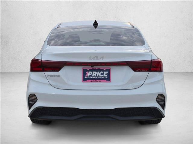 Used 2023 Kia Forte LXS w/ LXS Technology Package FWD image 6