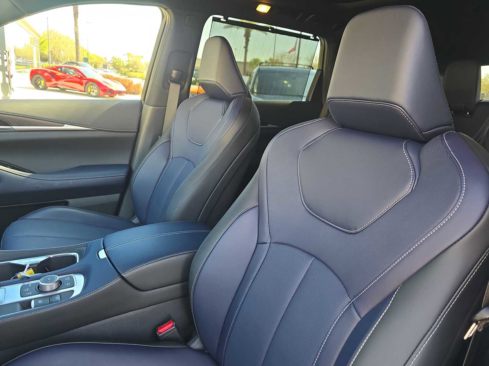 Certified 2026 INFINITI QX60 Sport w/ Dark Cargo Package image 19