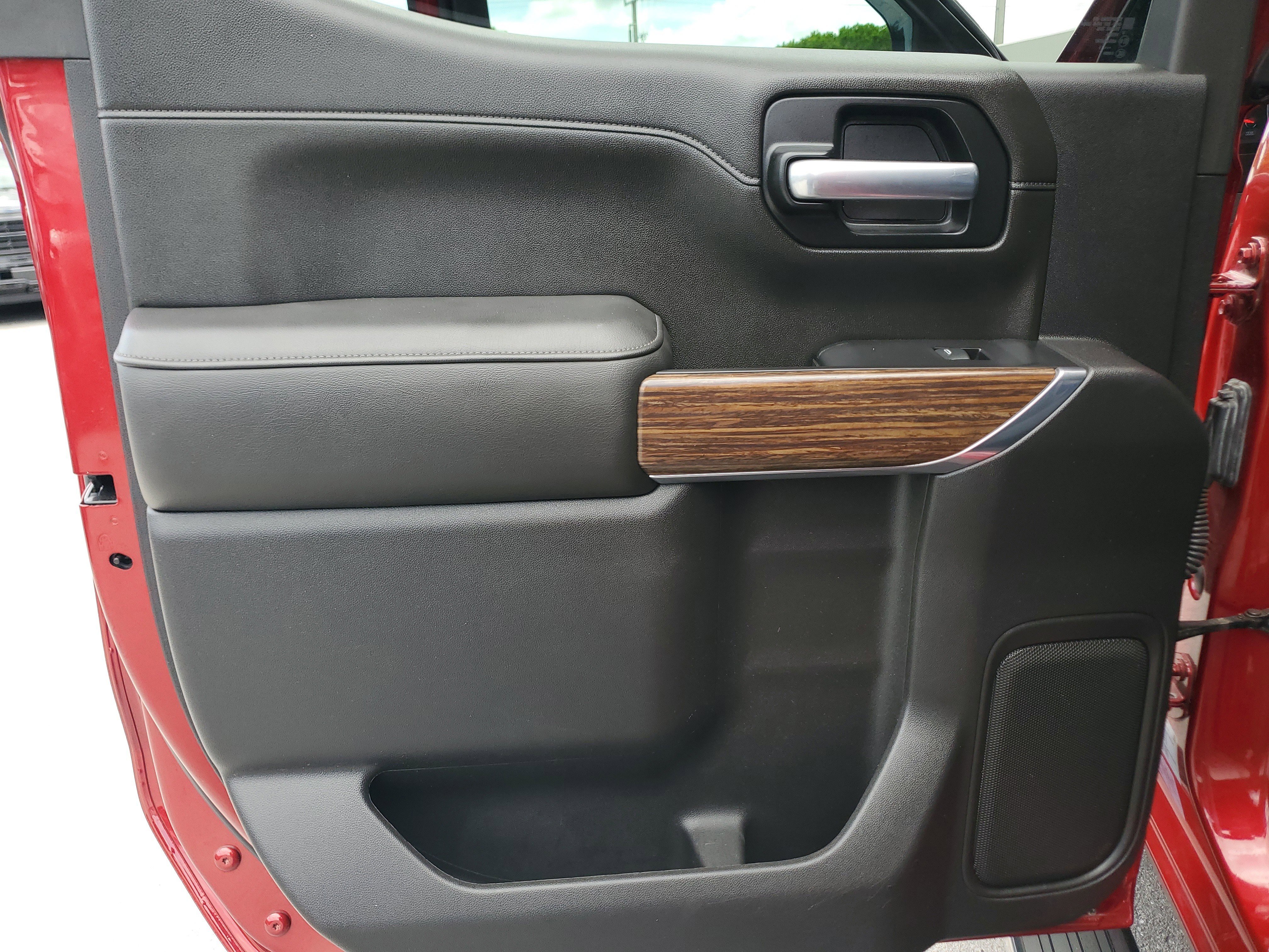 Used 2021 Chevrolet Silverado 1500 High Country AWD/4WD image 20