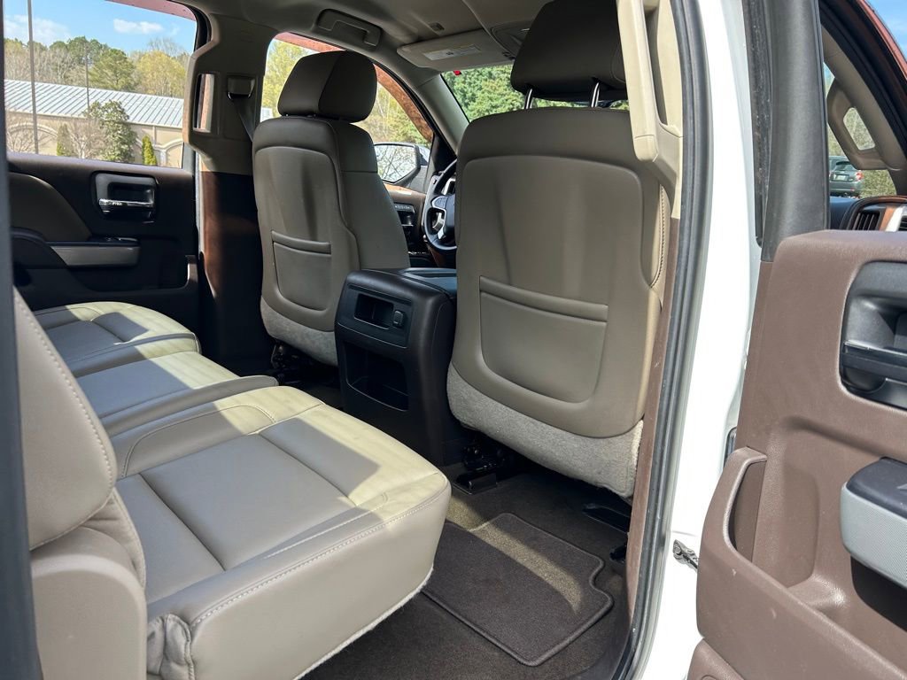 Used 2015 Chevrolet Silverado 1500 LTZ image 39