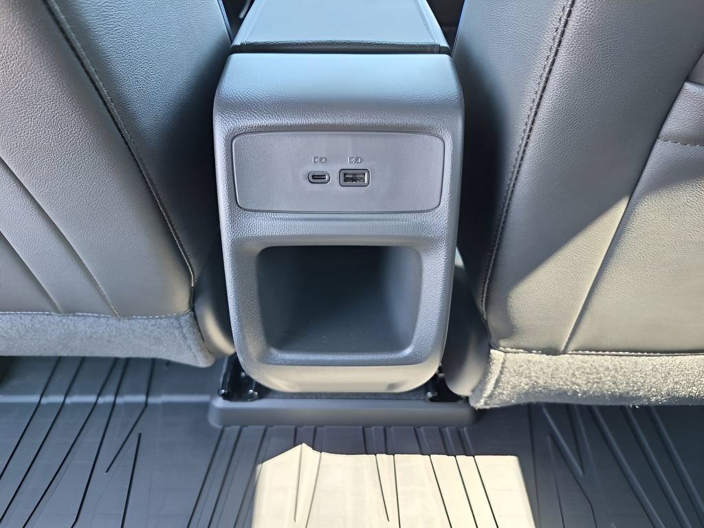 New 2026 Buick Envista Sport Touring w/ Convenience I Package FWD image 24