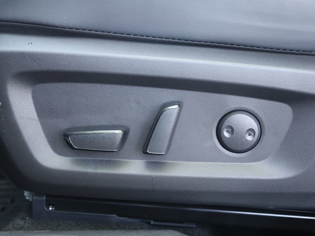 New 2025 Mitsubishi Outlander Trail Edition image 38