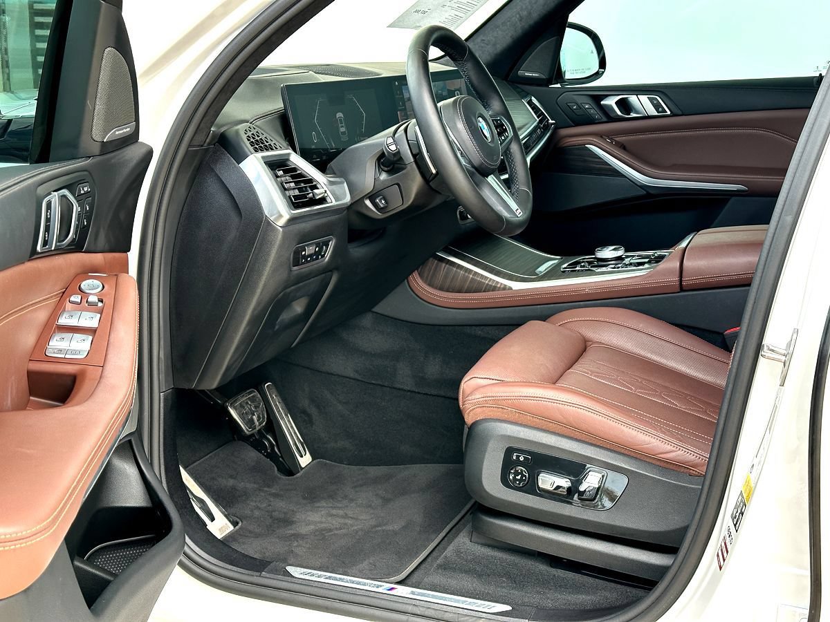Certified 2023 BMW X7 xDrive40i w/ Executive Package AWD/4WD image 10