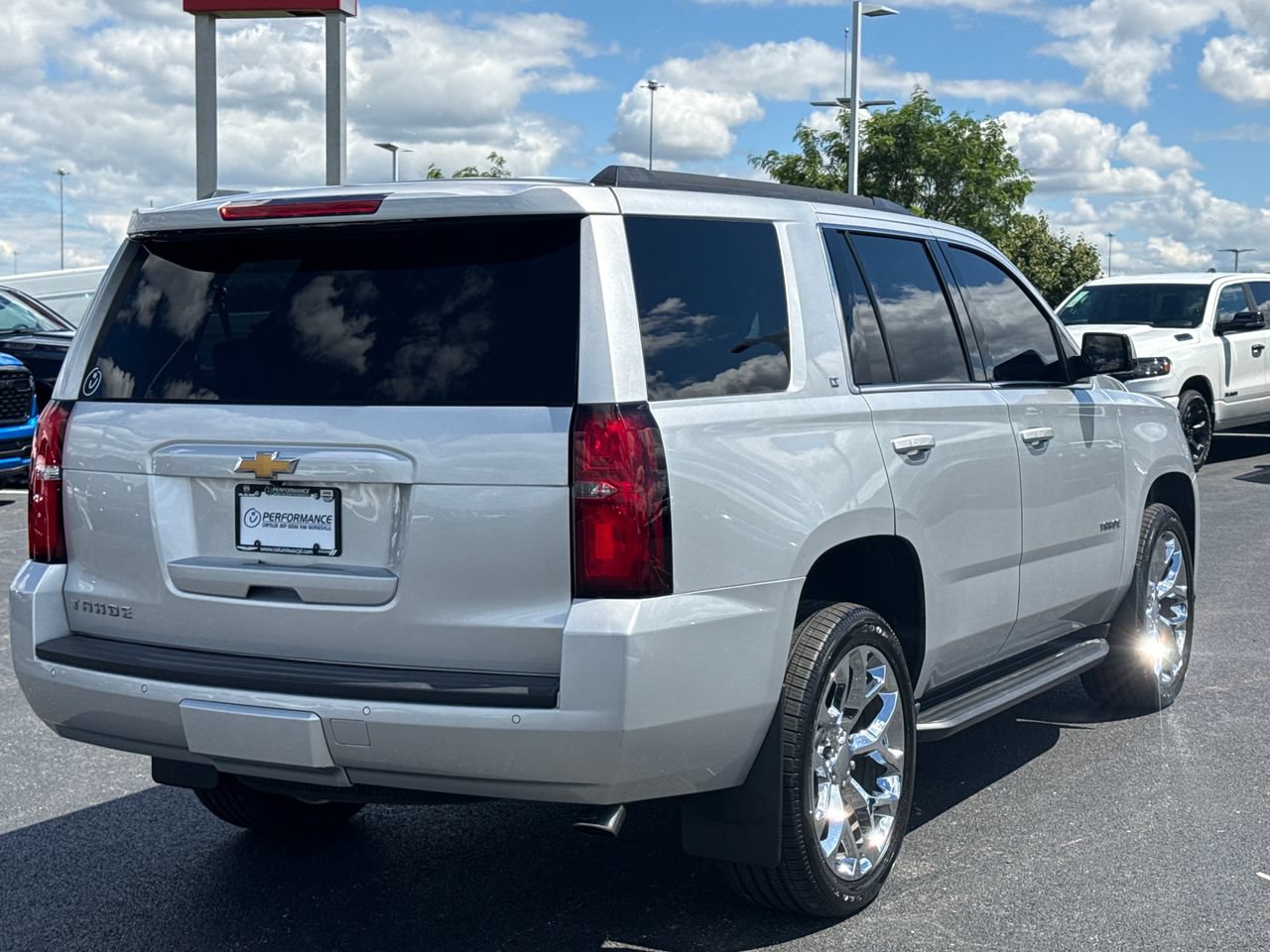 Used 2020 Chevrolet Tahoe LT AWD/4WD image 3