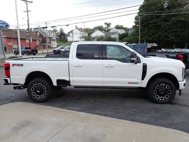 New 2026 Ford F350 Platinum w/ FX4 Off-Road Package AWD/4WD image 8