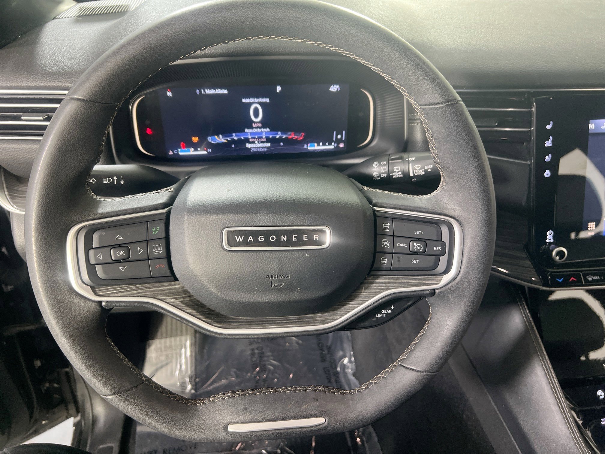 Used 2022 Jeep Wagoneer Series III w/ Rear Seat Video Group 1 image 11