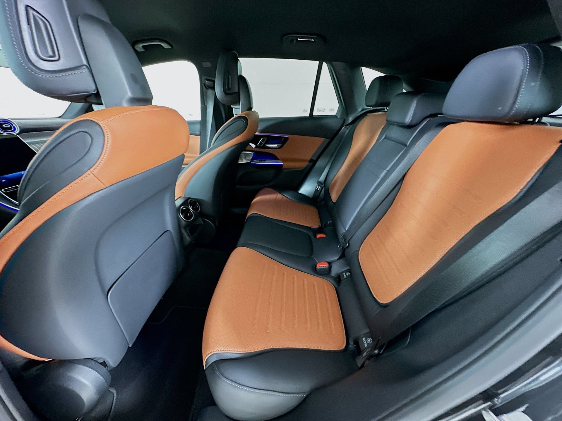 Certified 2026 Mercedes-Benz GLC 300 image 26