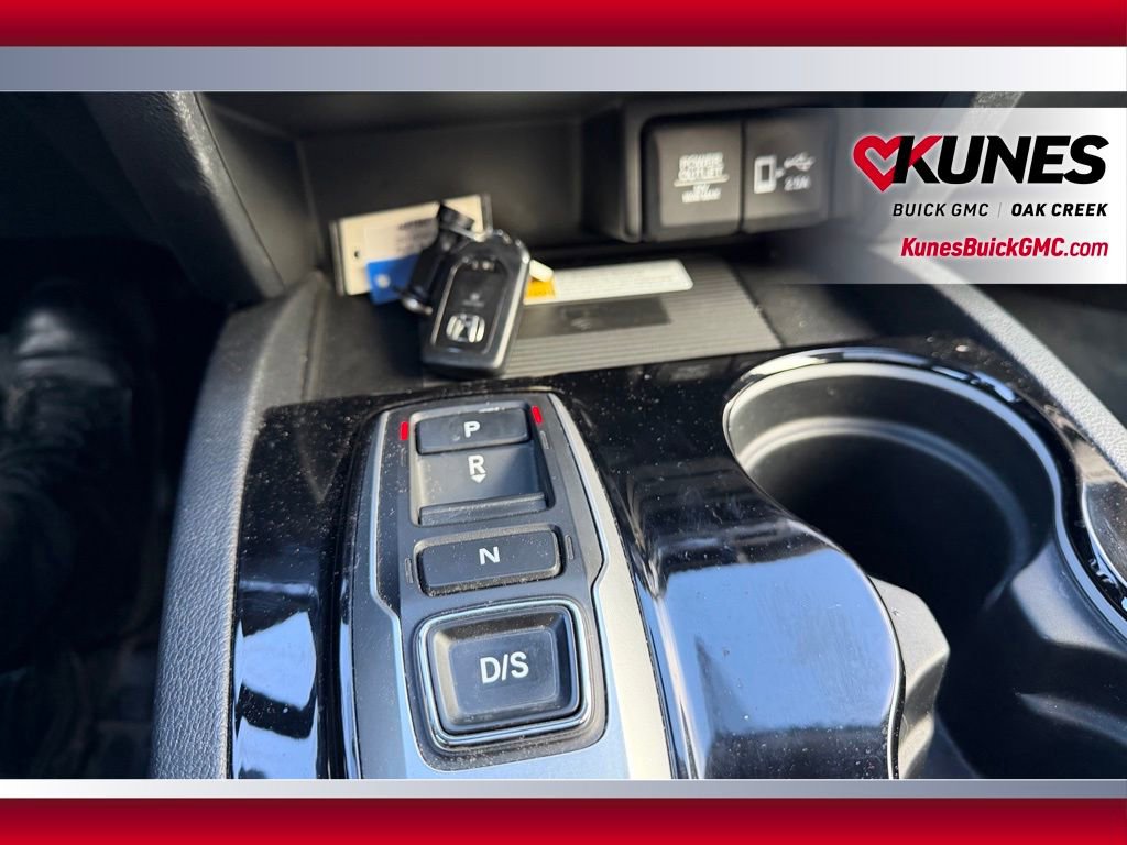 Used 2021 Honda Pilot Touring image 25