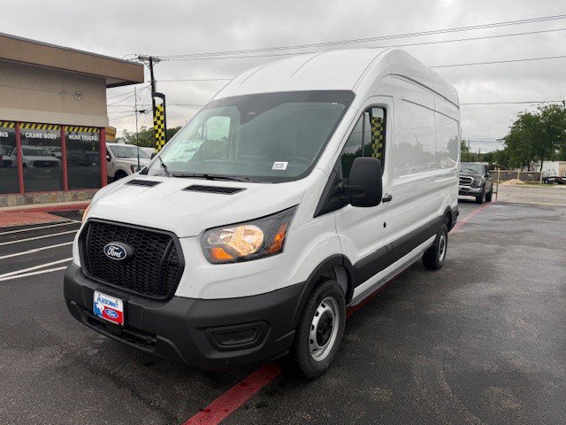 New 2026 Ford Transit 250 148 High Roof RWD image 4