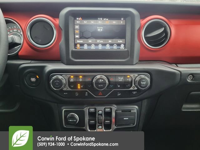 Used 2019 Jeep Wrangler Unlimited Rubicon w/ Cold Weather Group image 31