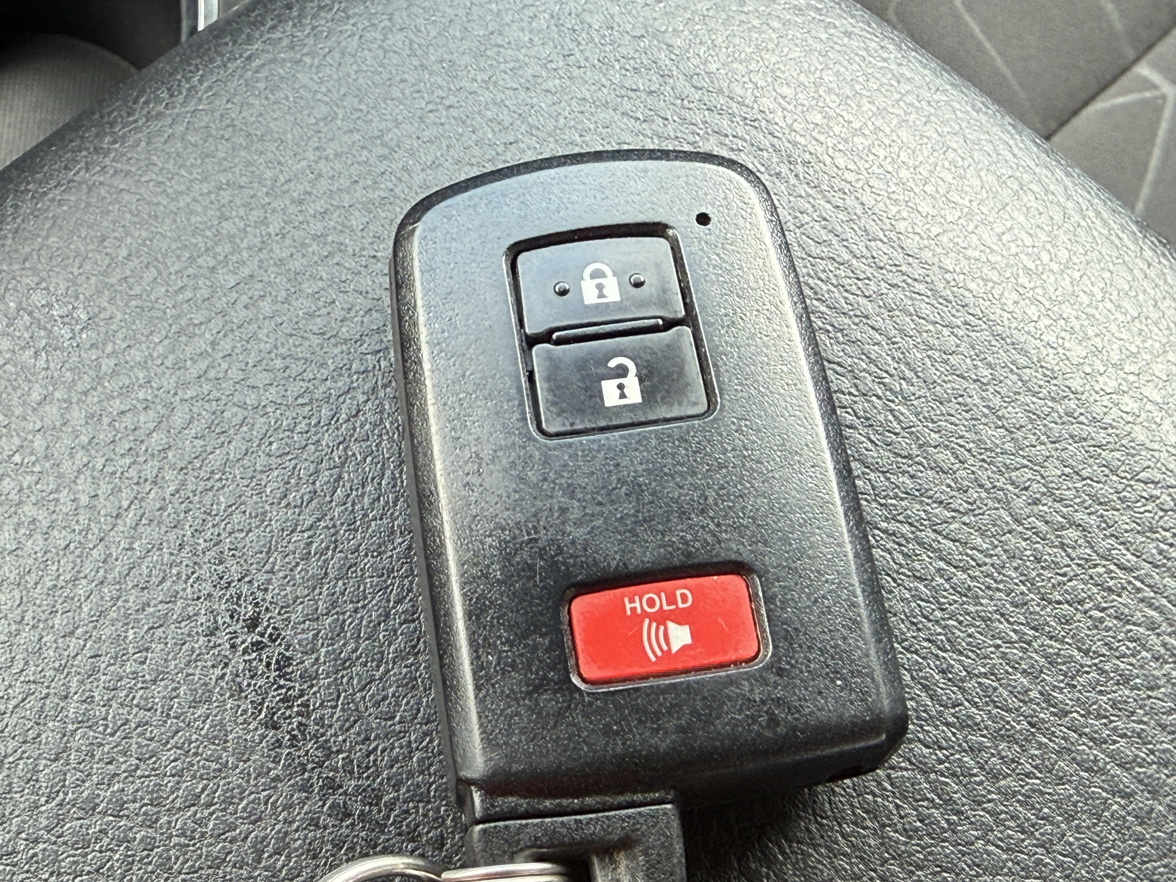 Used 2017 Toyota Tacoma TRD Sport AWD/4WD image 34