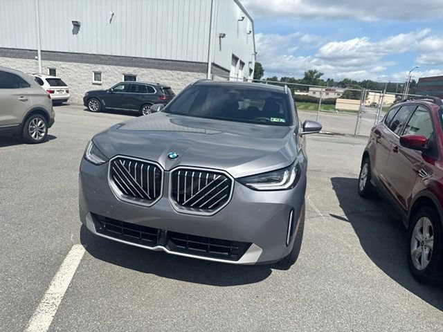 Certified 2025 BMW X3 xDrive30i w/ Premium Package AWD/4WD image 4