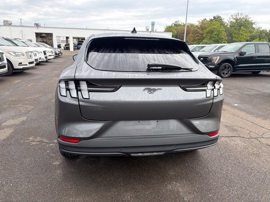 Used 2023 Ford Mustang Mach-E Select AWD/4WD image 4