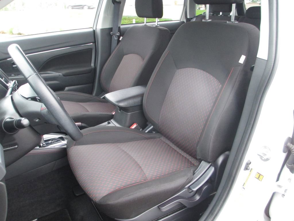 Used 2019 Mitsubishi Outlander Sport LE AWD/4WD image 20