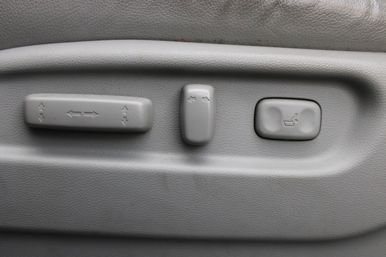 Used 2016 Honda Pilot Touring image 19