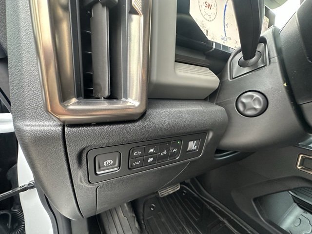 New 2025 GMC Hummer EV 2X image 15