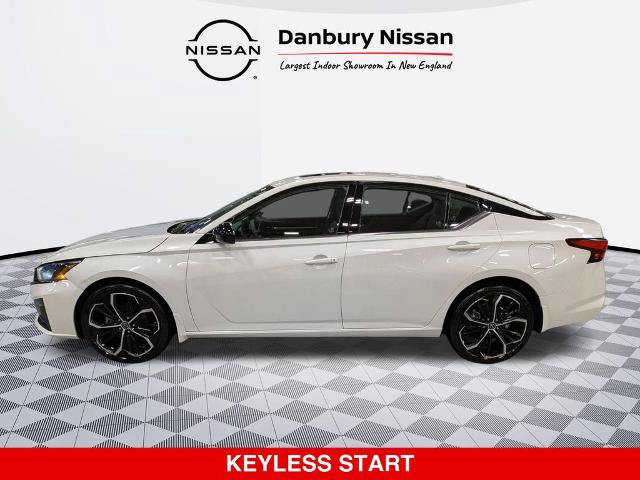 Certified 2023 Nissan Altima 2.5 SR w/ SR Premium Package AWD/4WD image 7