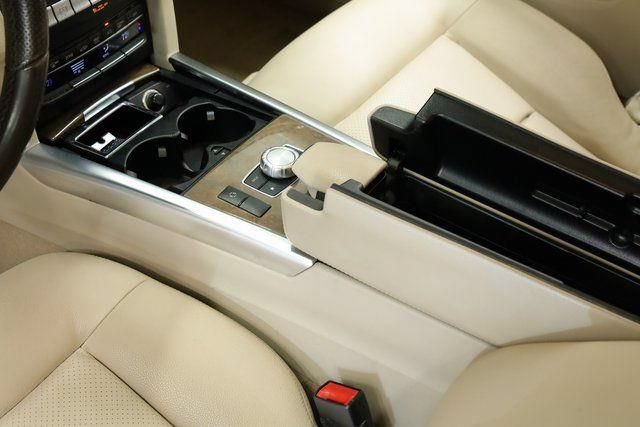 Used 2015 Mercedes-Benz E 350 Sedan image 23