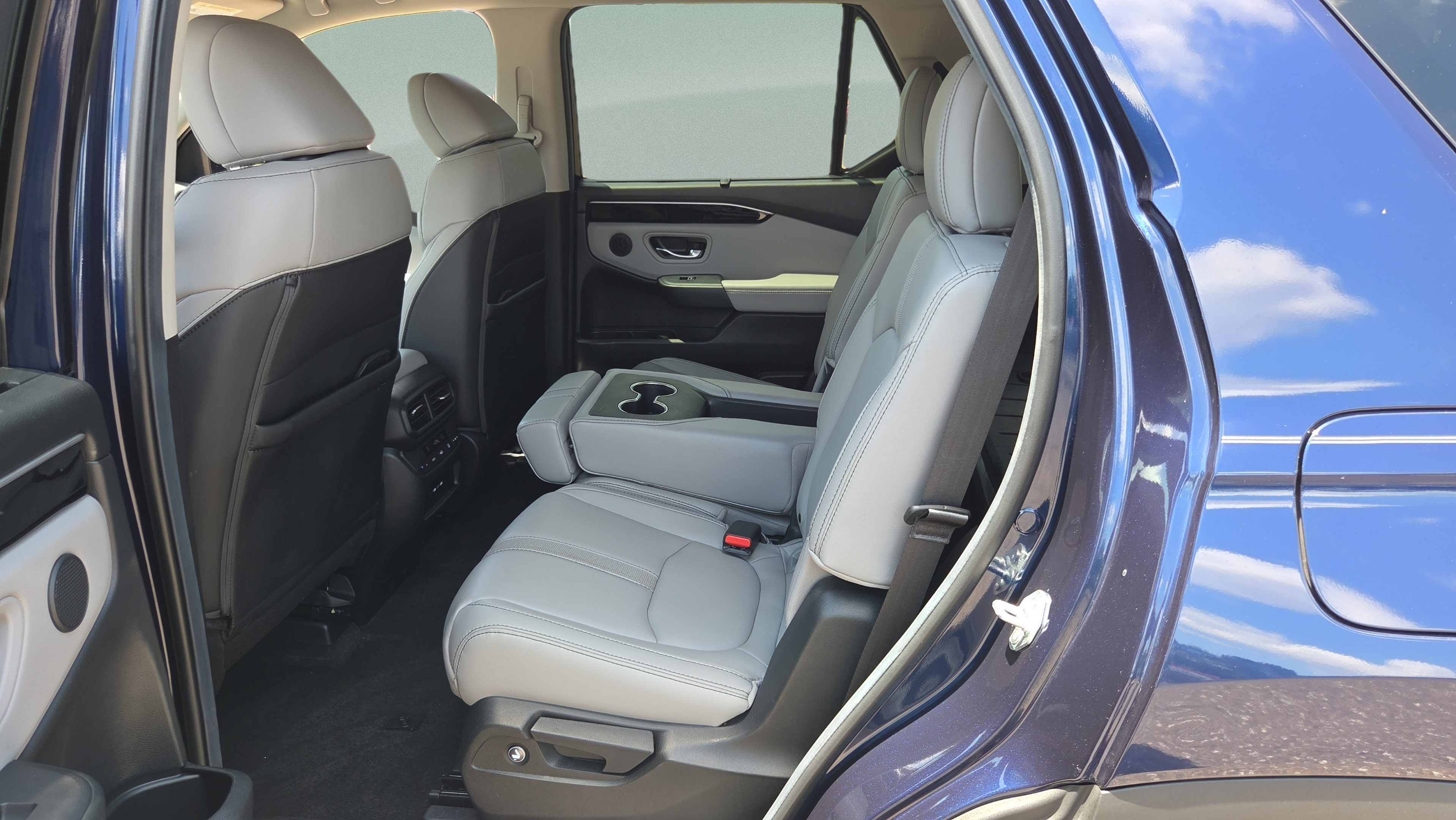 Certified 2025 Honda Pilot EX-L image 10