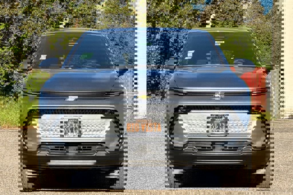 New 2026 Chevrolet Equinox EV LT image 9