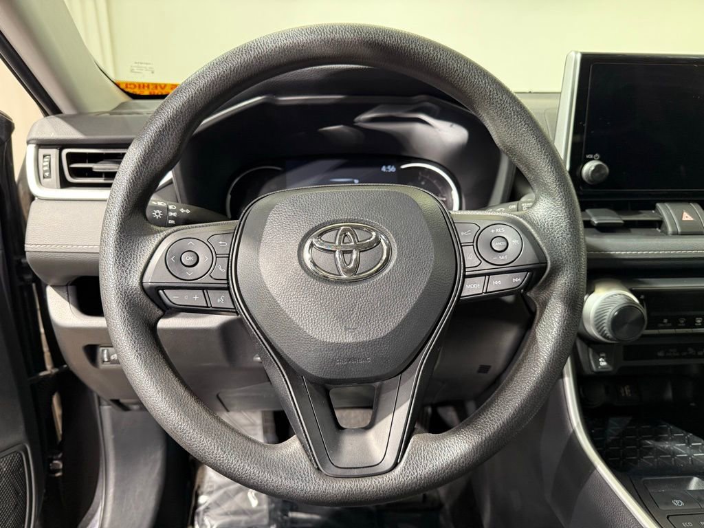 Certified 2025 Toyota RAV4 LE image 22