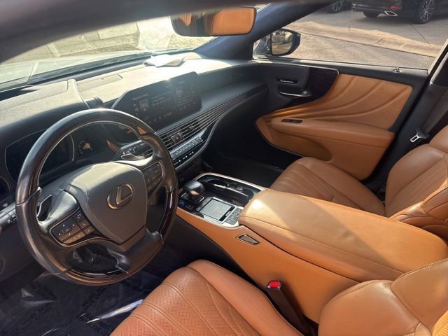 Used 2021 Lexus LS 500 w/ Interior Upgrade Package image 15