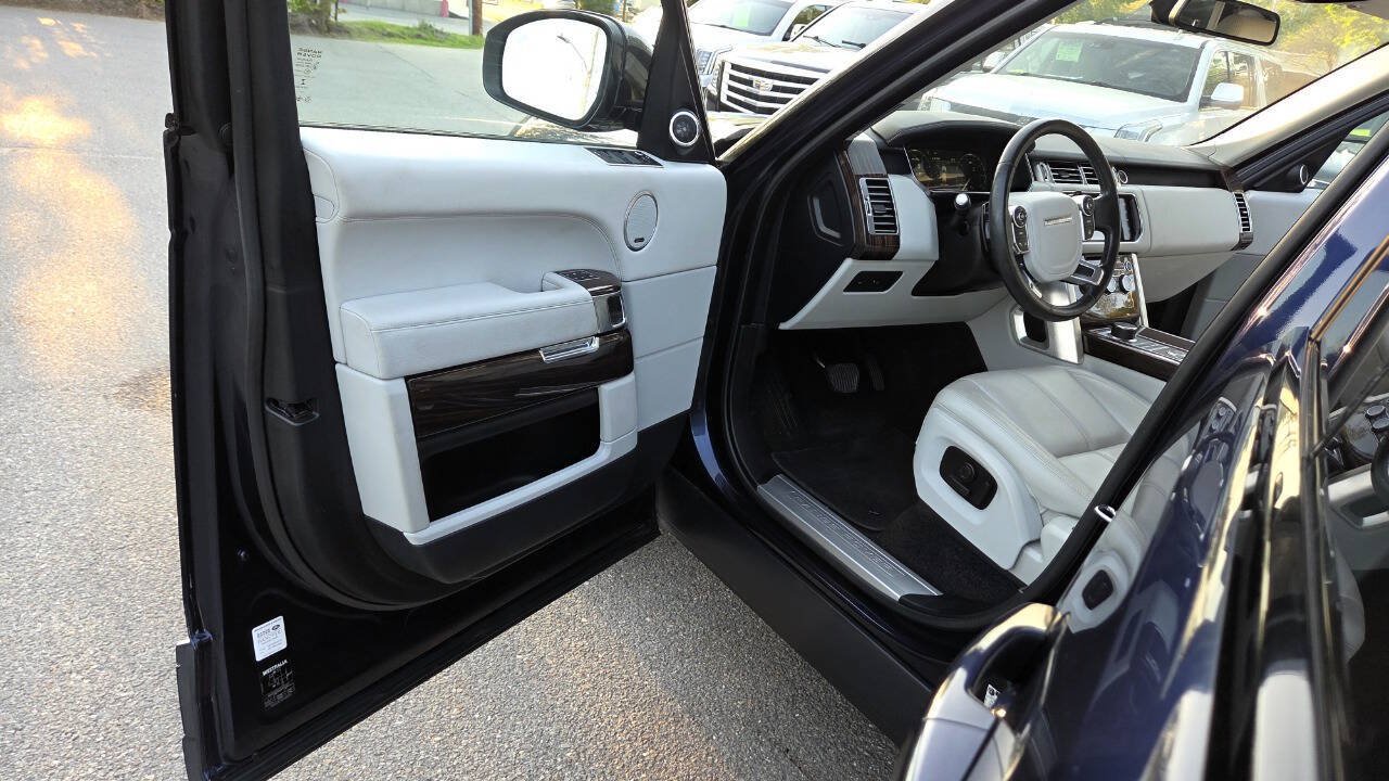 Used 2016 Land Rover Range Rover AWD/4WD image 28