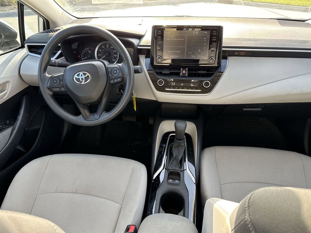 Used 2022 Toyota Corolla LE FWD image 19