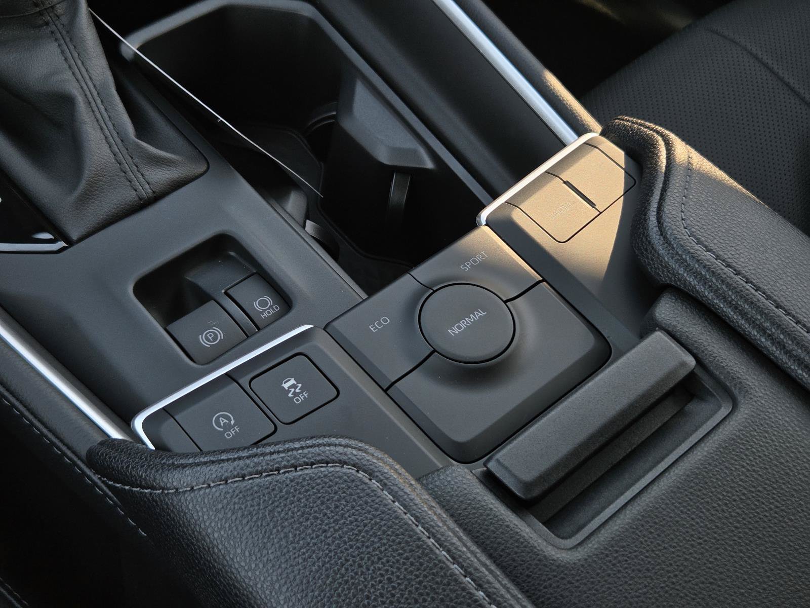Used 2026 Toyota Grand Highlander FWD image 23