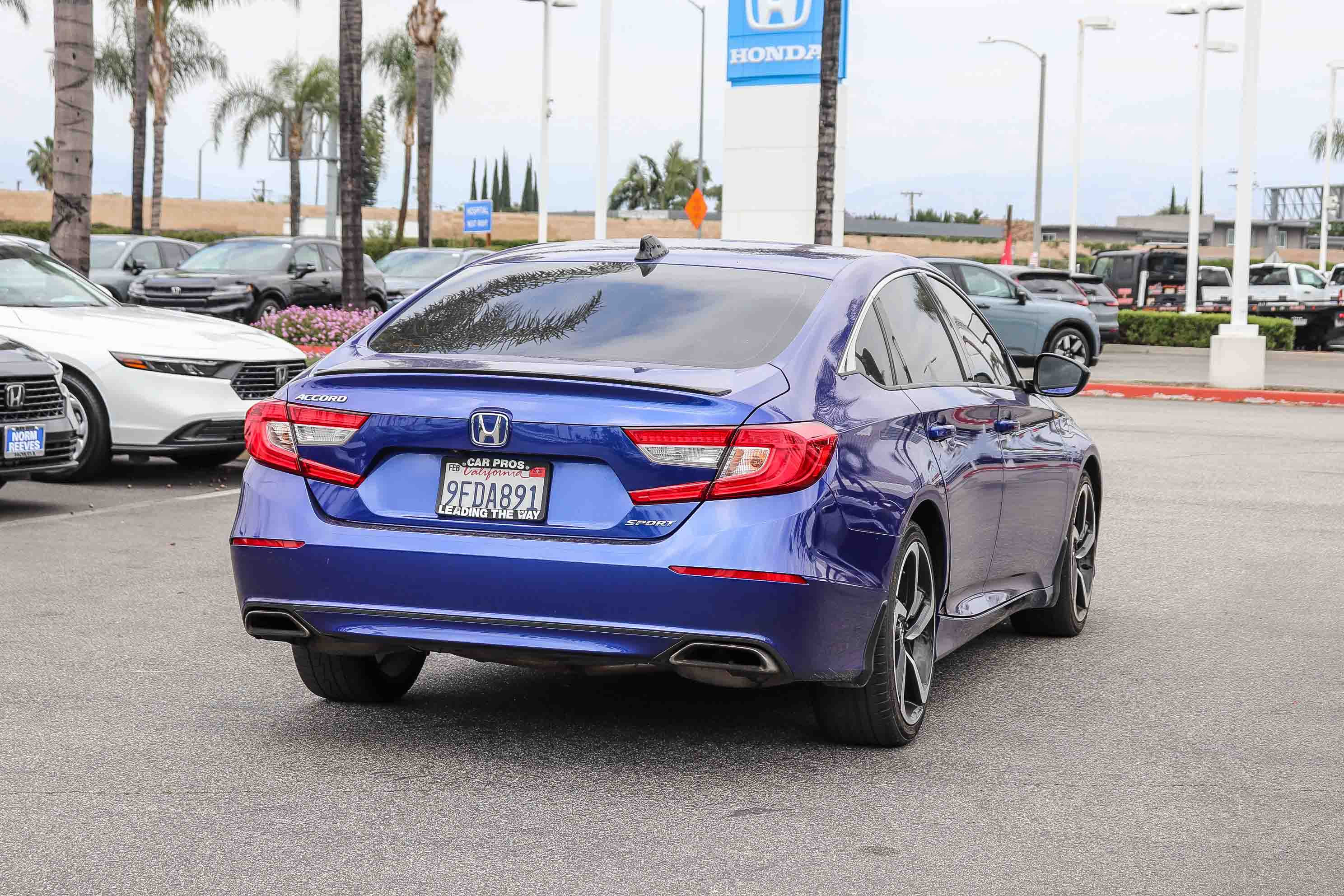 Used 2022 Honda Accord Sport image 9