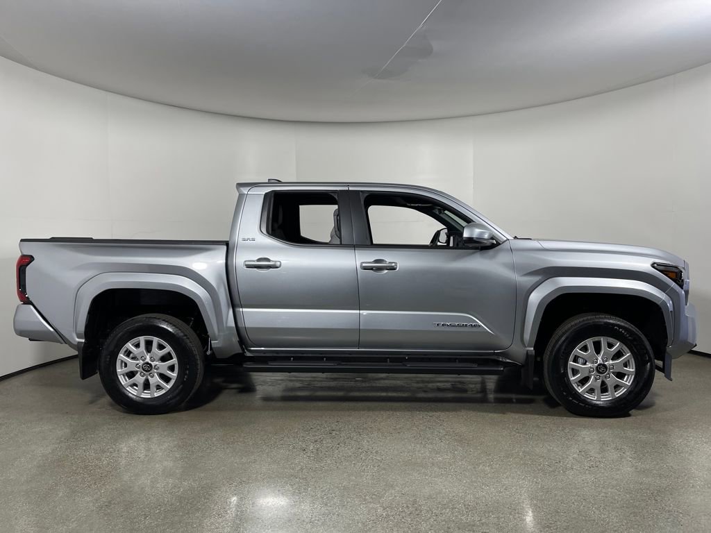New 2026 Toyota Tacoma SR5 image 2