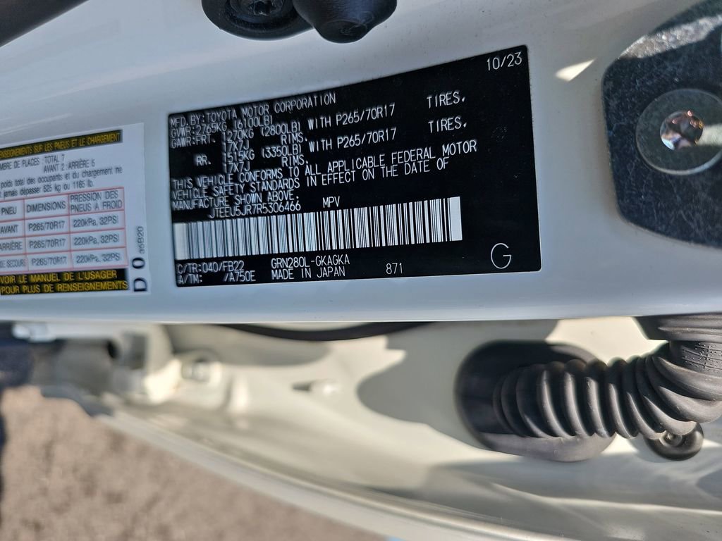 Used 2024 Toyota 4Runner SR5 RWD image 36