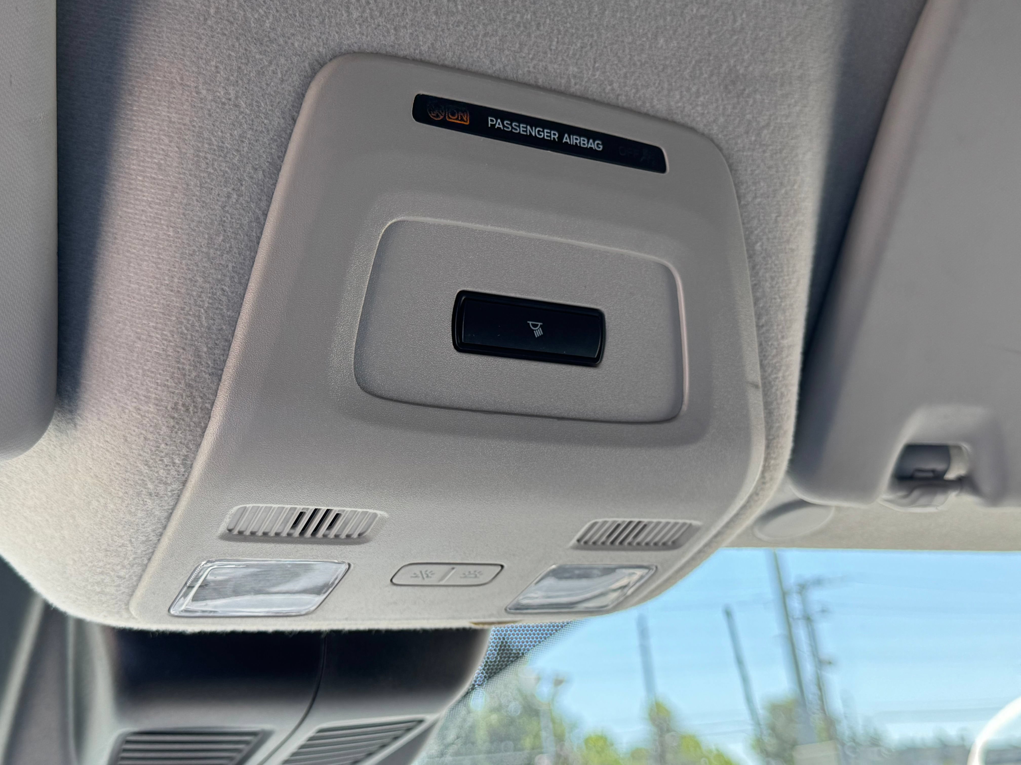 Used 2023 Ford Transit 250 Medium Roof AWD image 44