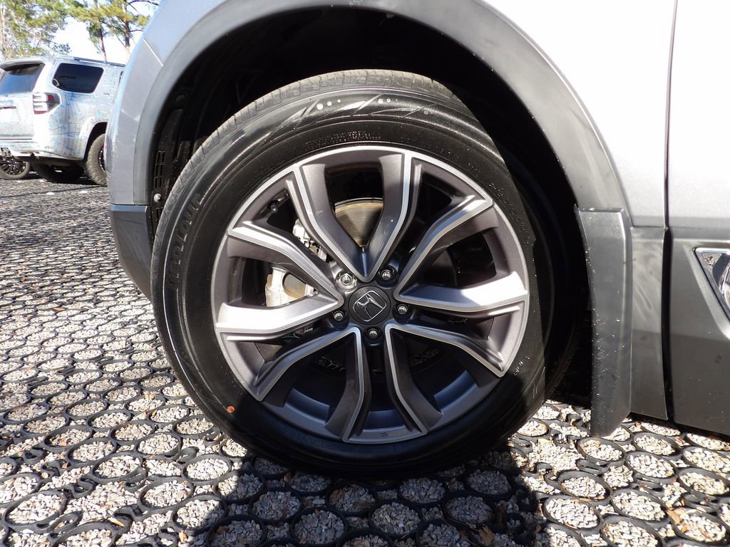 Used 2020 Honda CR-V Touring image 29