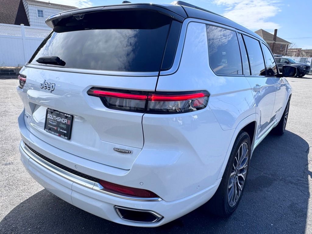Certified 2024 Jeep Grand Cherokee L Summit AWD/4WD image 7