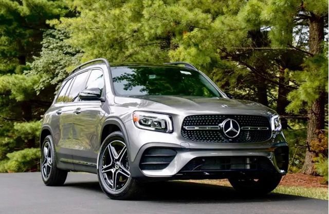New 2026 Mercedes-Benz GLB 35 AMG 4MATIC image 41