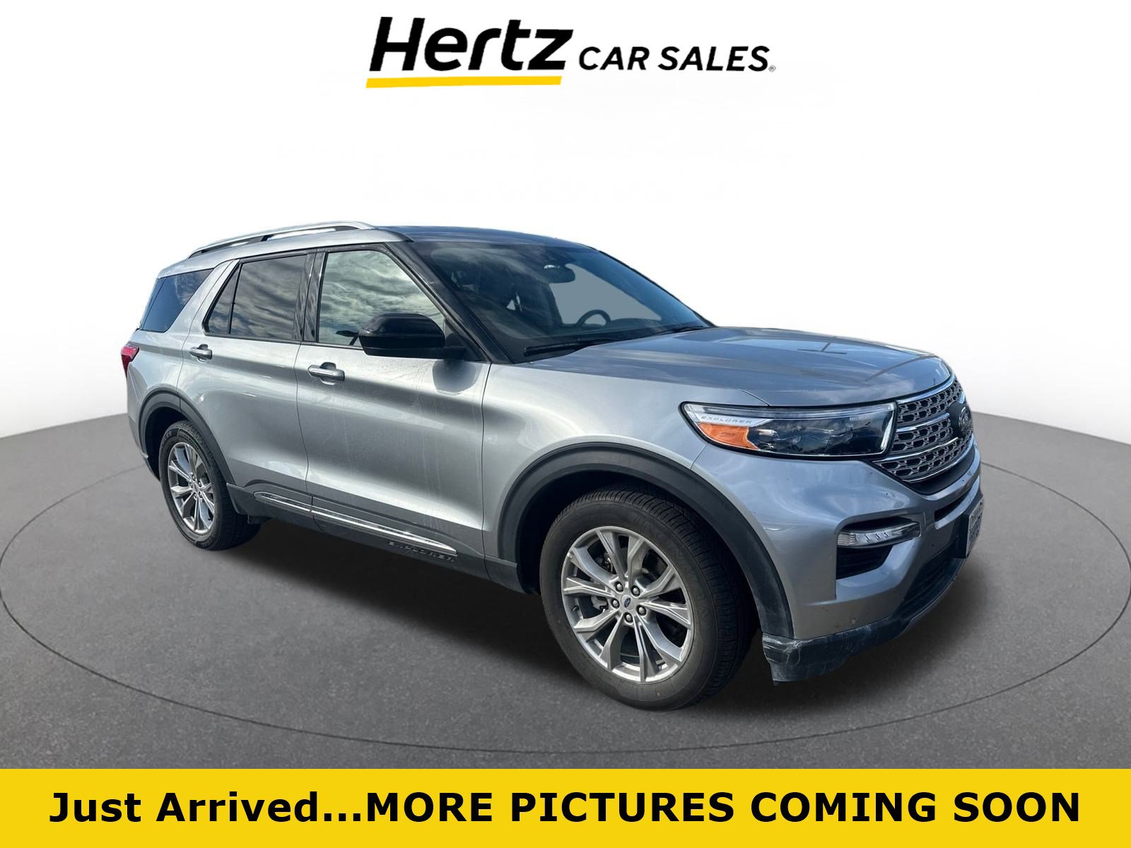 Used 2024 Ford Explorer Limited image 1