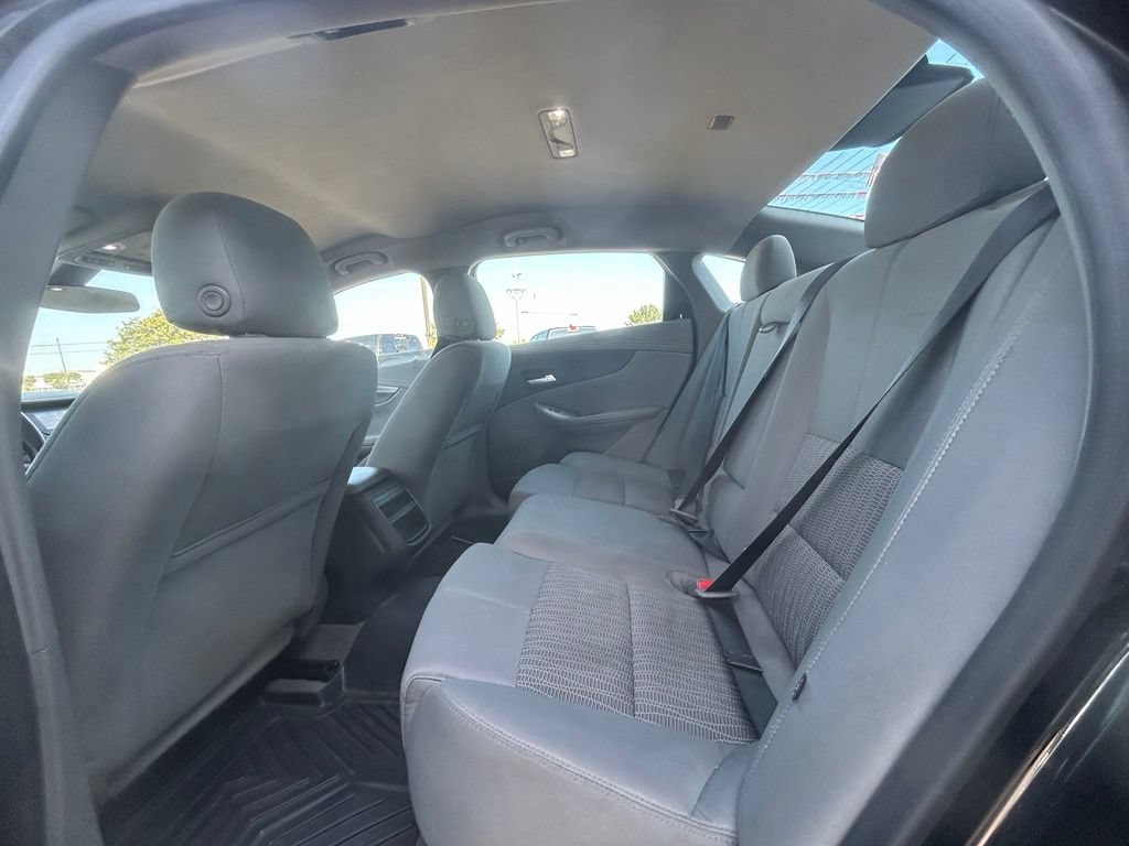 Used 2017 Chevrolet Impala LS FWD image 9