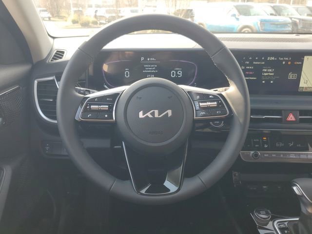 New 2026 Kia Seltos S FWD image 10