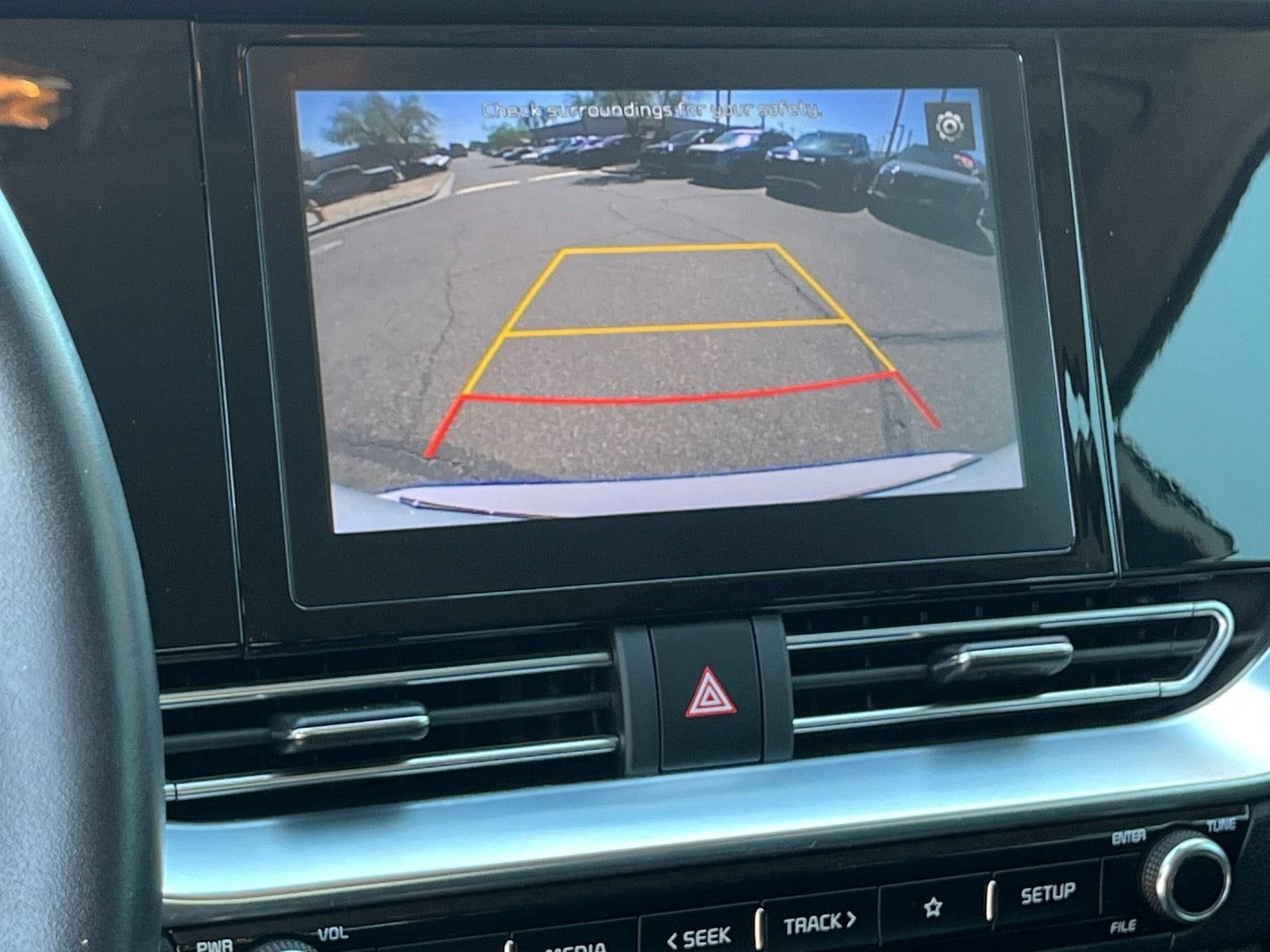 Used 2022 Kia Niro LXS w/ Digital Cluster Package FWD image 25