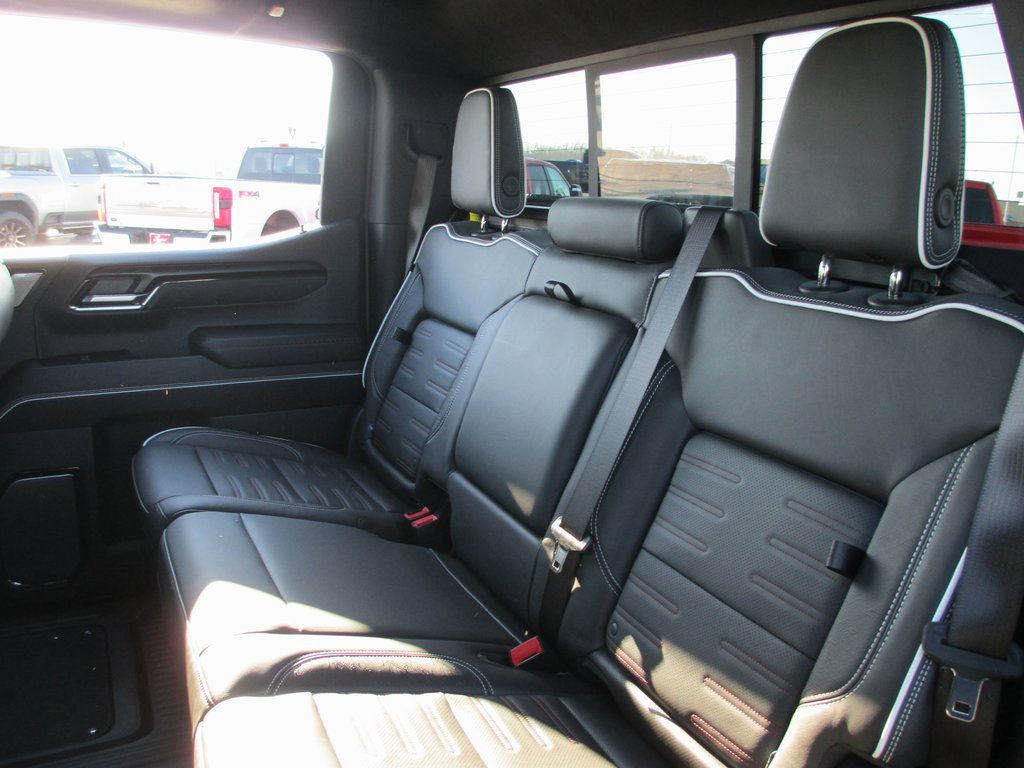 Certified 2025 GMC Sierra 1500 AT4X image 23